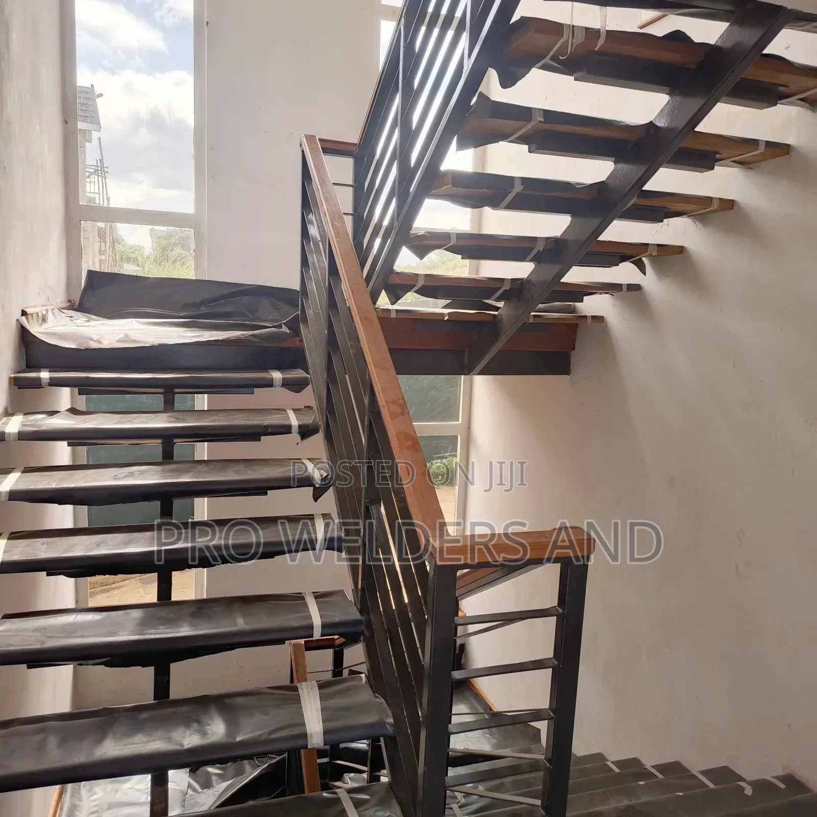 Custom Floating Staircase Fabrication | Delivered Nationwide
