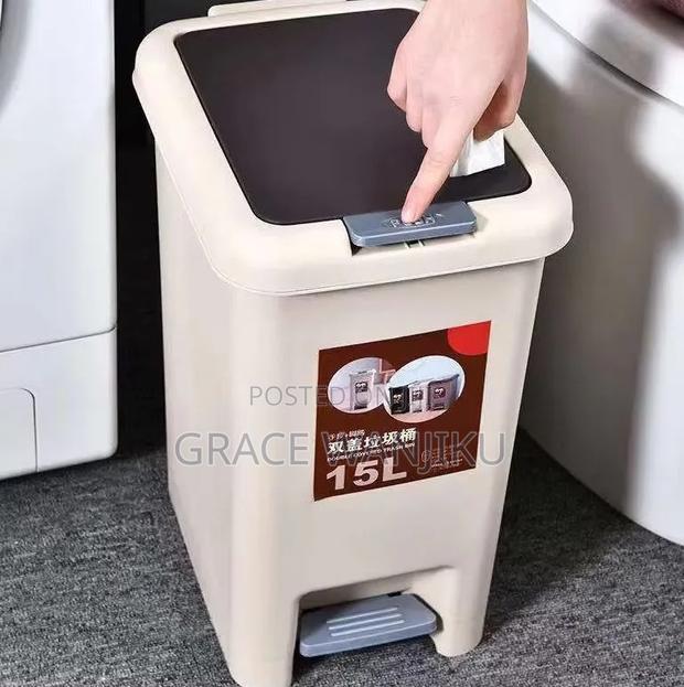*Modern Pedal Dustbin With Dual Opening Of Hand Press Or Leg Press