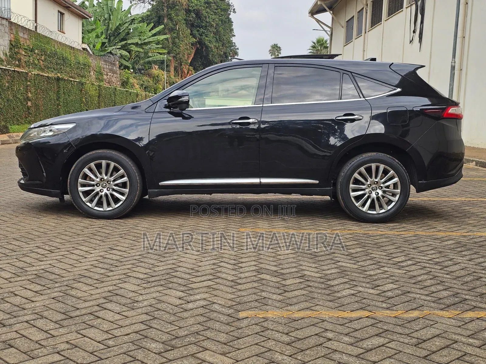 Toyota Harrier 2019 Black