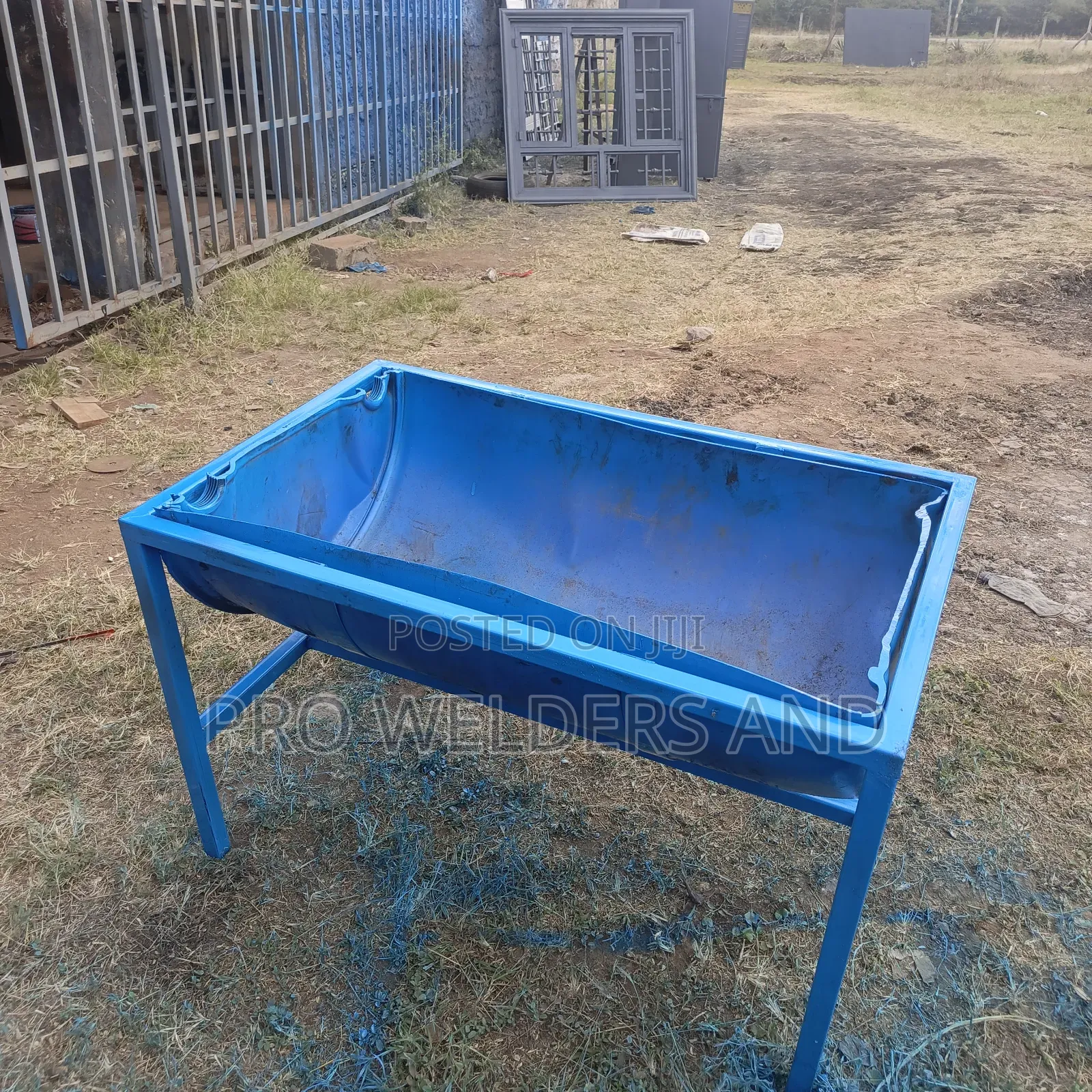 Farm Feeding Troughs for Cows – Steel Plastic Designs