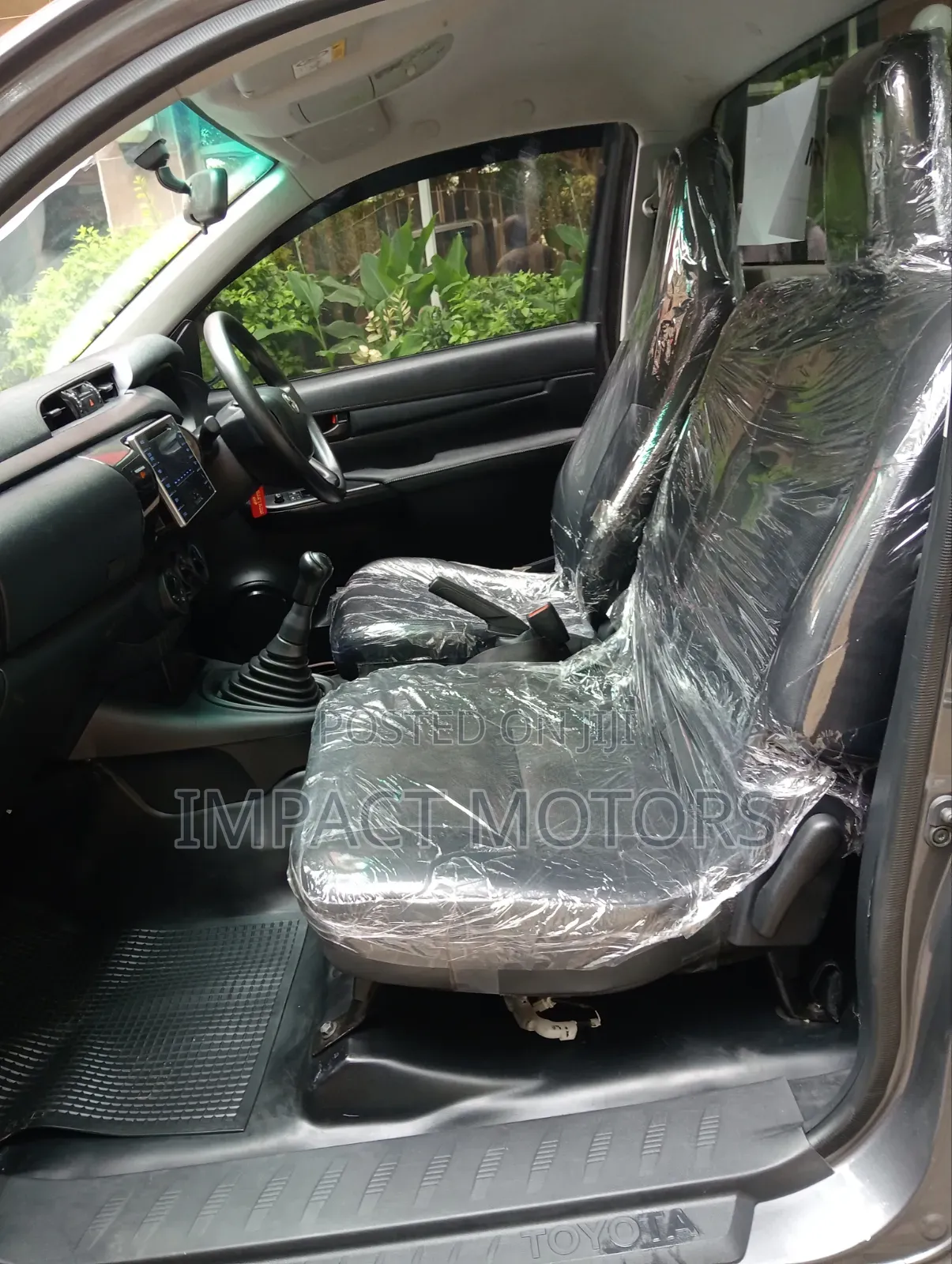 Toyota Hilux 2019 Gray