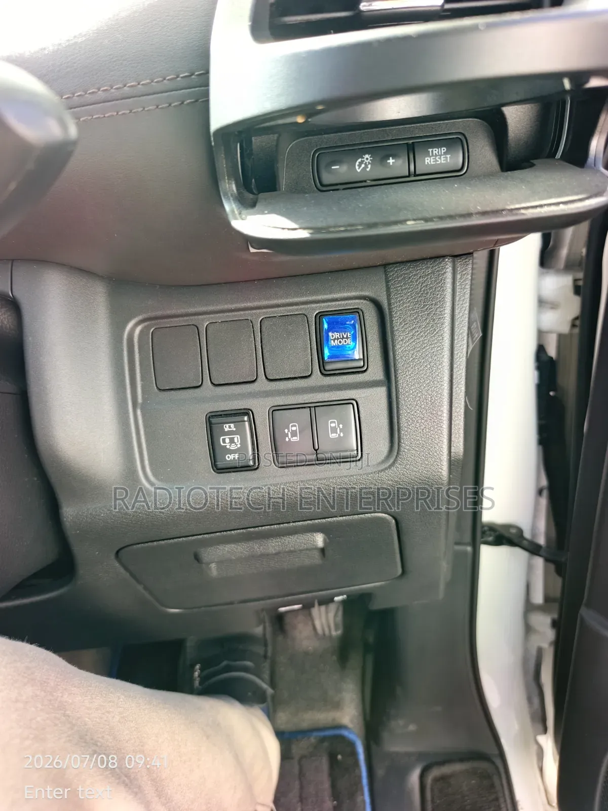 Nissan Serena 2020 White