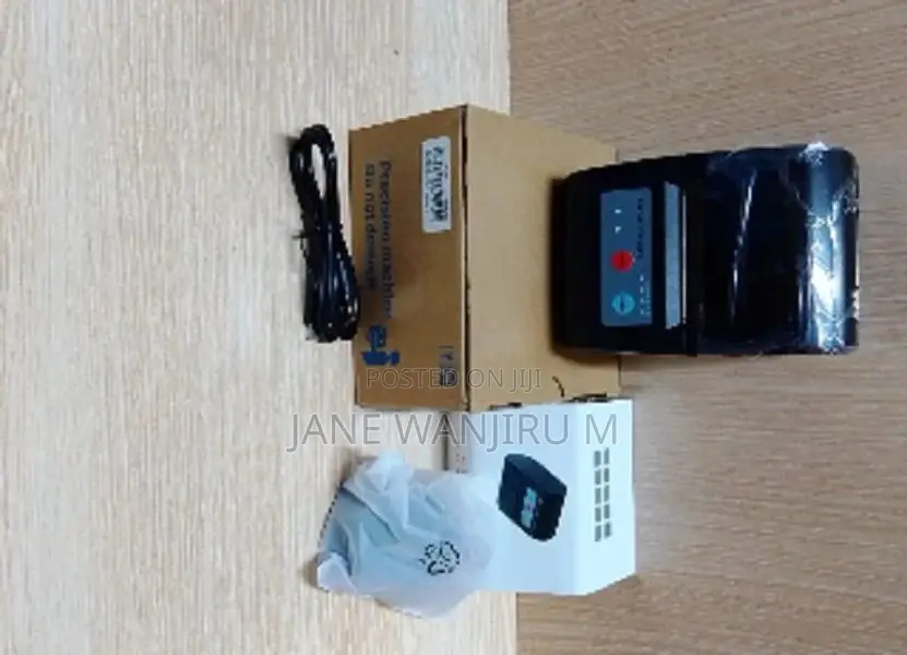 Compact P58e Bluetooth Receipt Printer