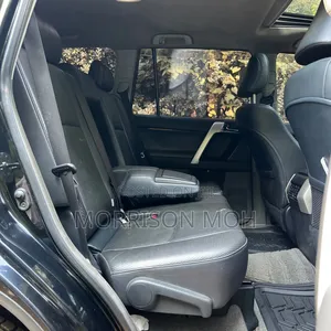 Toyota Land Cruiser Prado 2013 Black