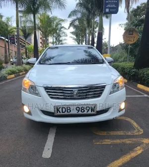Toyota Premio 2014 White