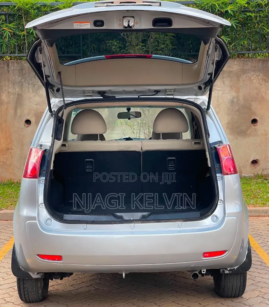 Mitsubishi Colt Plus 2008 Silver