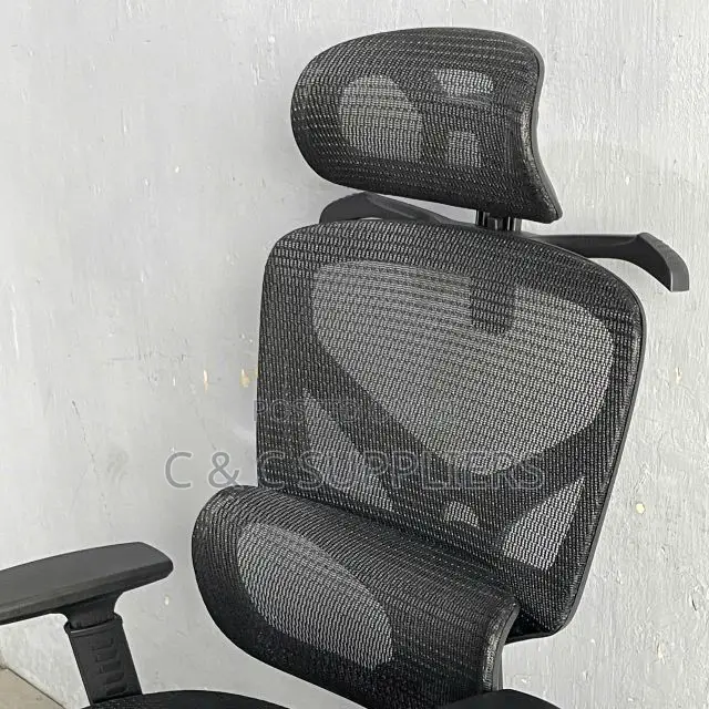 High Back Mesh Chair With Footrest