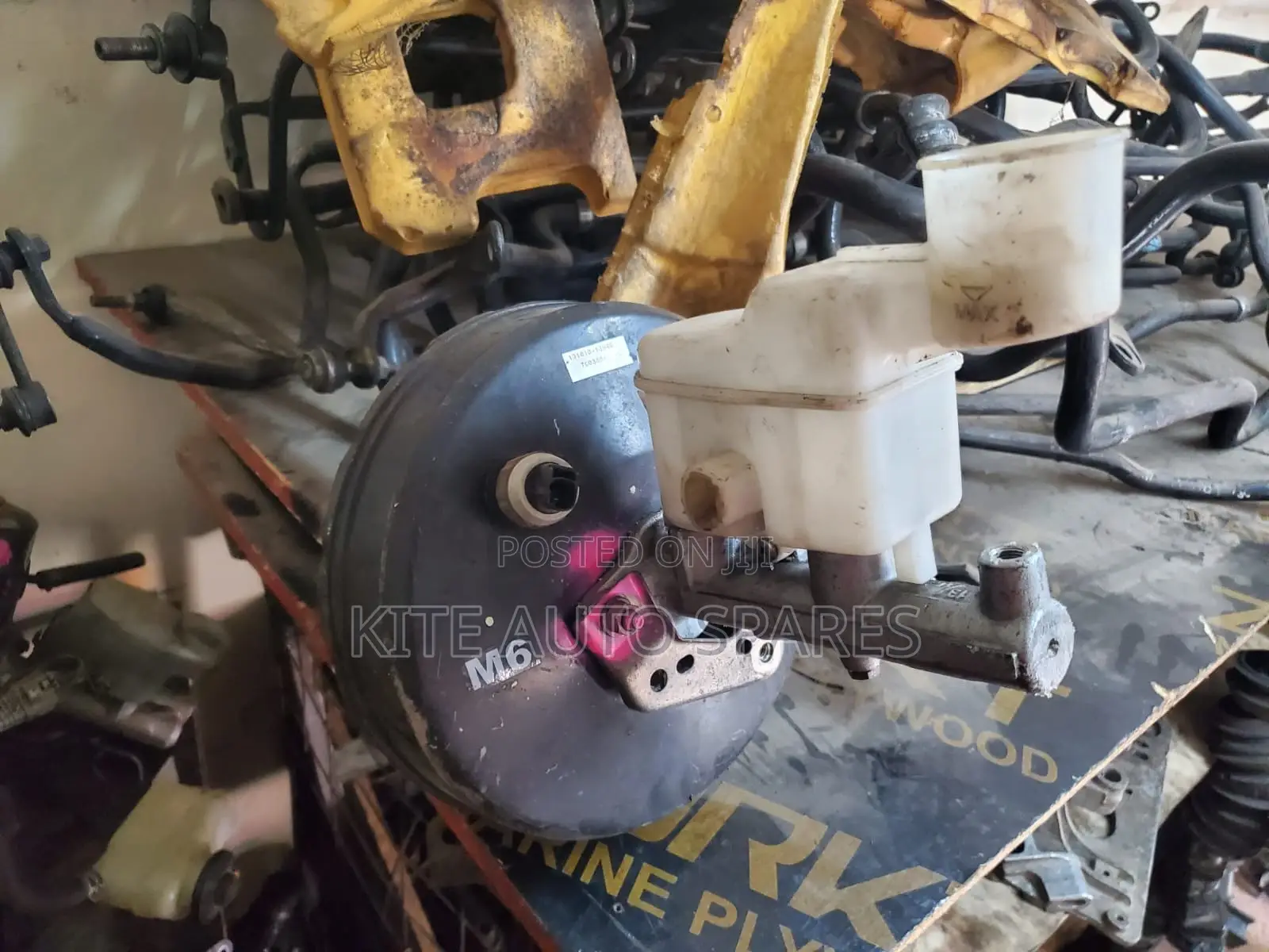 Hilux Brake Booster