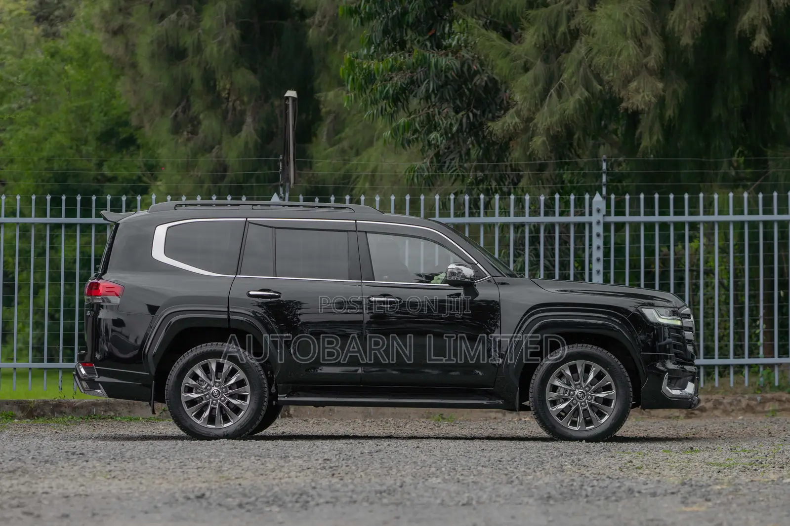Toyota Land Cruiser 2023 Black