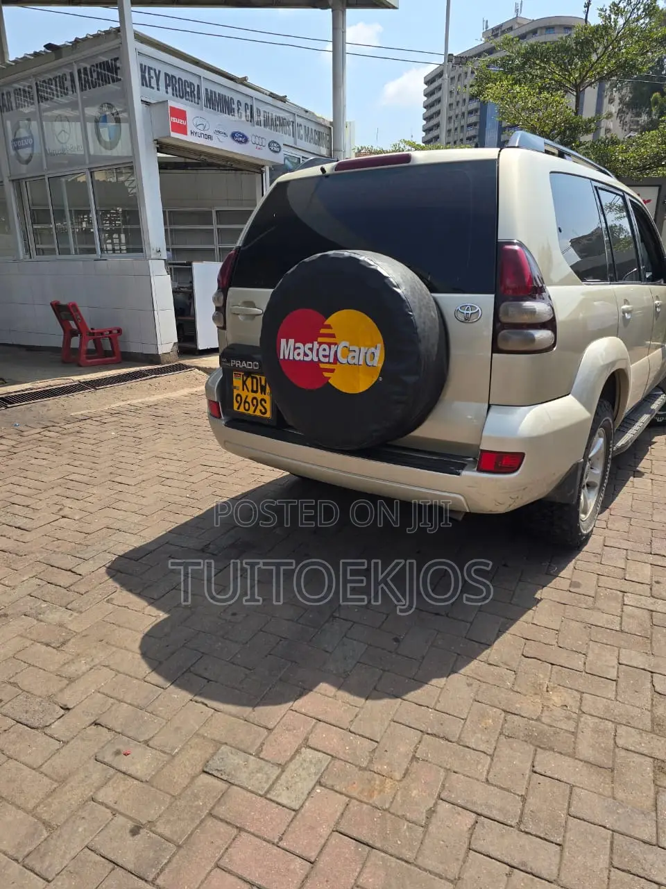 Toyota Land Cruiser Prado 2006 Beige