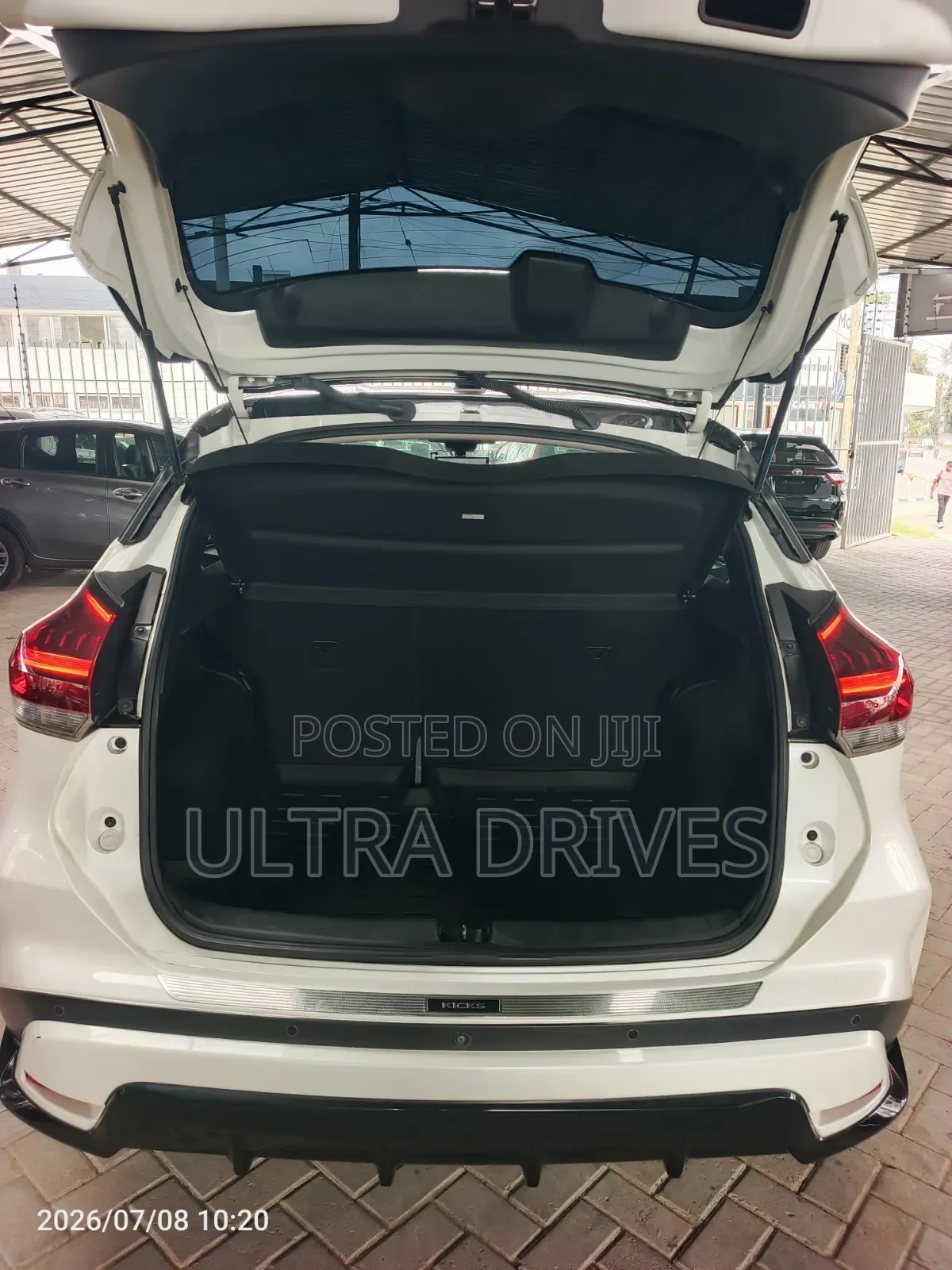 Nissan Kicks 2020 White