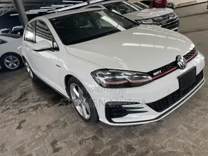 Volkswagen Golf GTI 2.0T S 2019 White