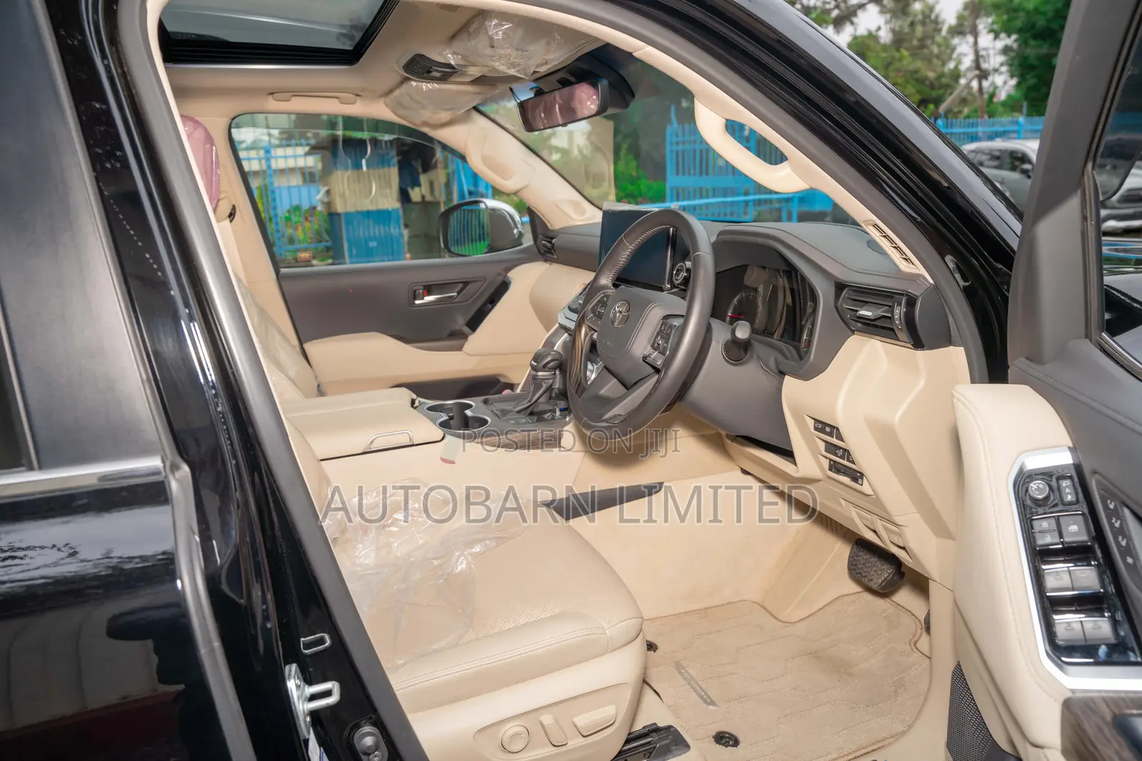 Toyota Land Cruiser 2023 Black