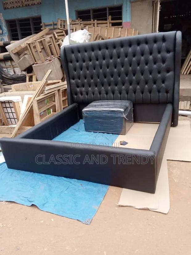 5x6 Premium Black Upholstered Bed