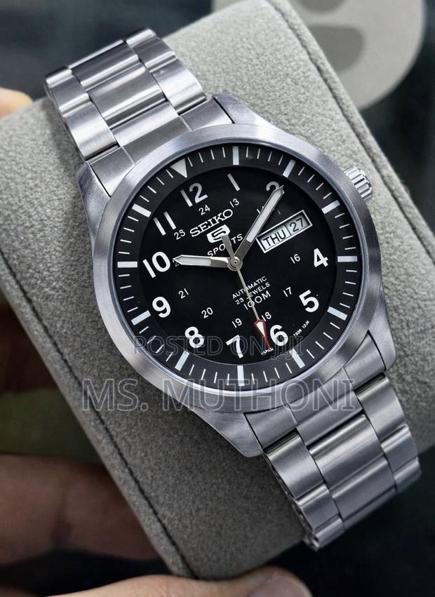 The Seiko 5 Sports Field Automatic - thumbnail 3