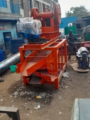 Stone Crusher (Jaw Crusher)