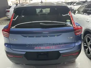 Volvo XC40 T5 Petrol AWD 2019 Blue