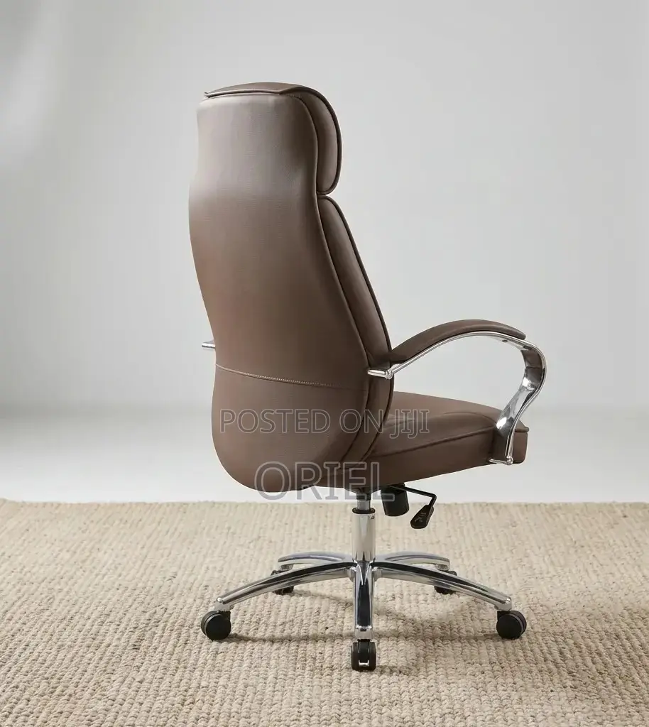 Office Chair : High-Back Brown Office Chair