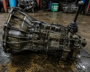 Nisssan Gearbox Manual Td27 9