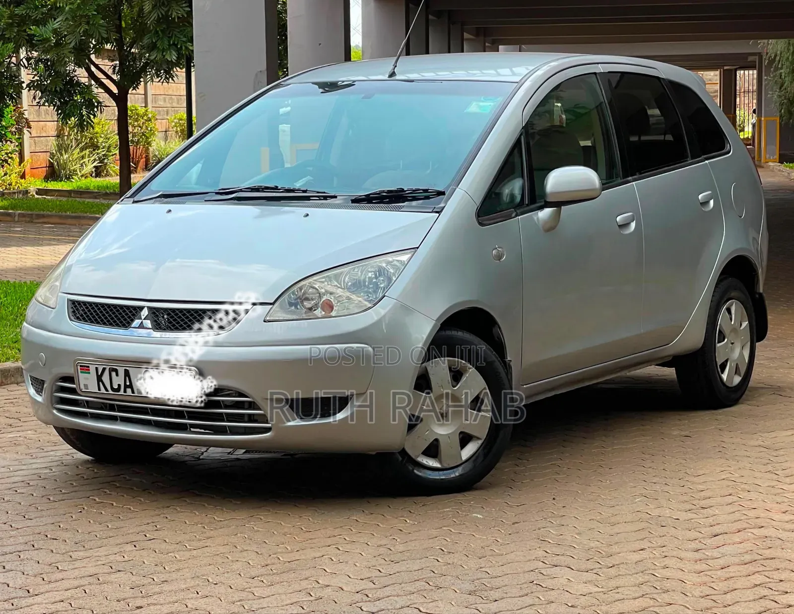 Mitsubishi Colt Plus 2009 Silver