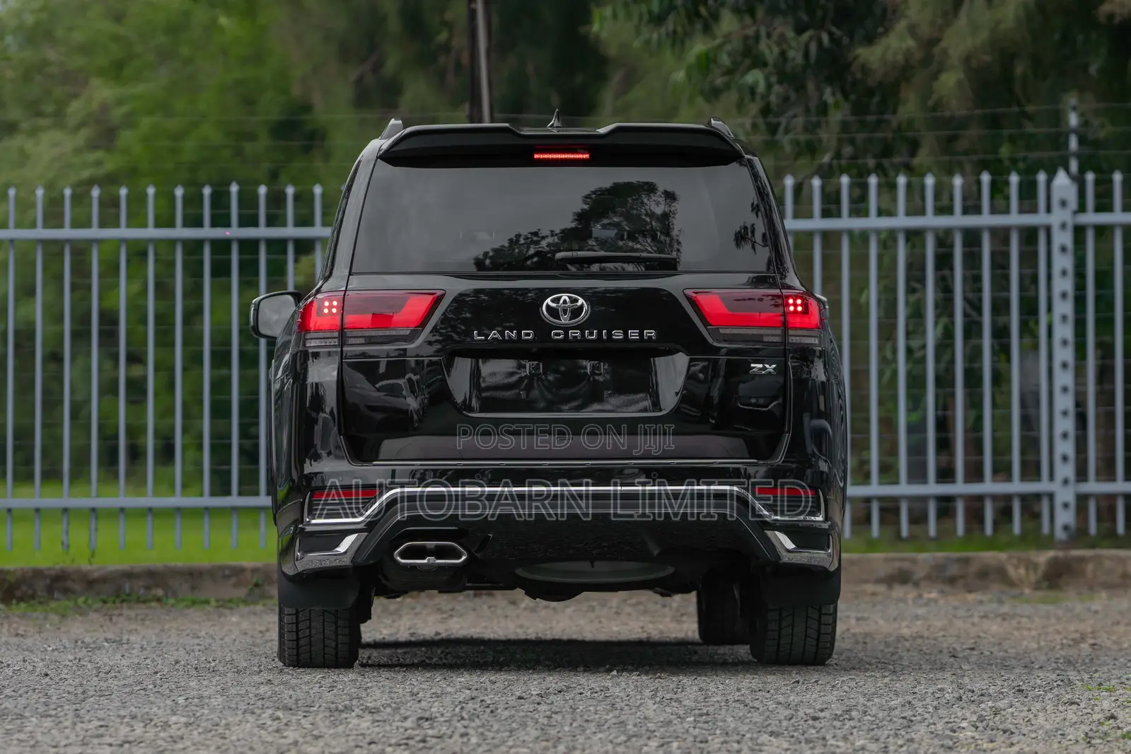 Toyota Land Cruiser 2023 Black