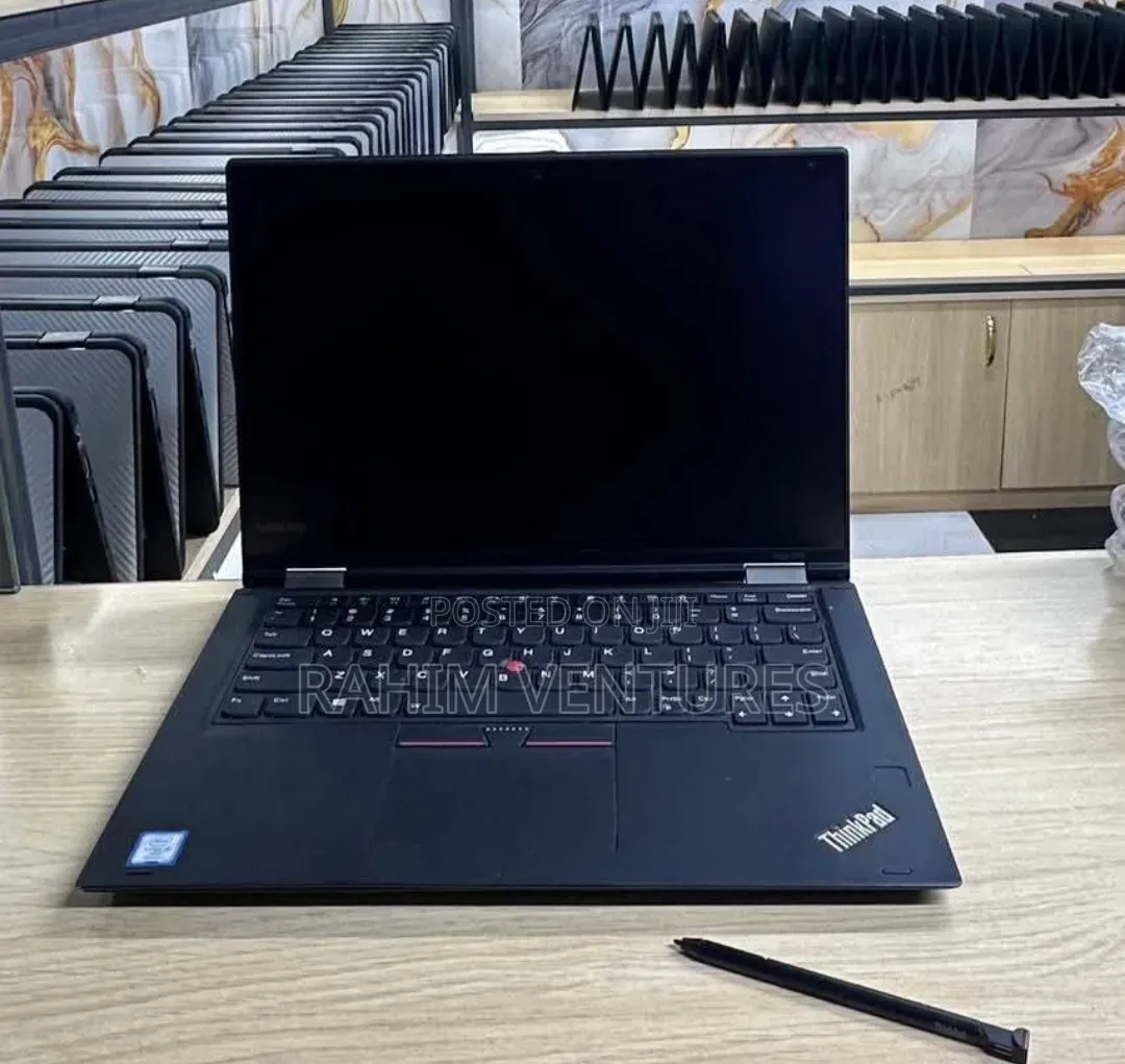 Laptop Lenovo ThinkPad Yoga 370 8GB Intel Core i5 SSD 256GB