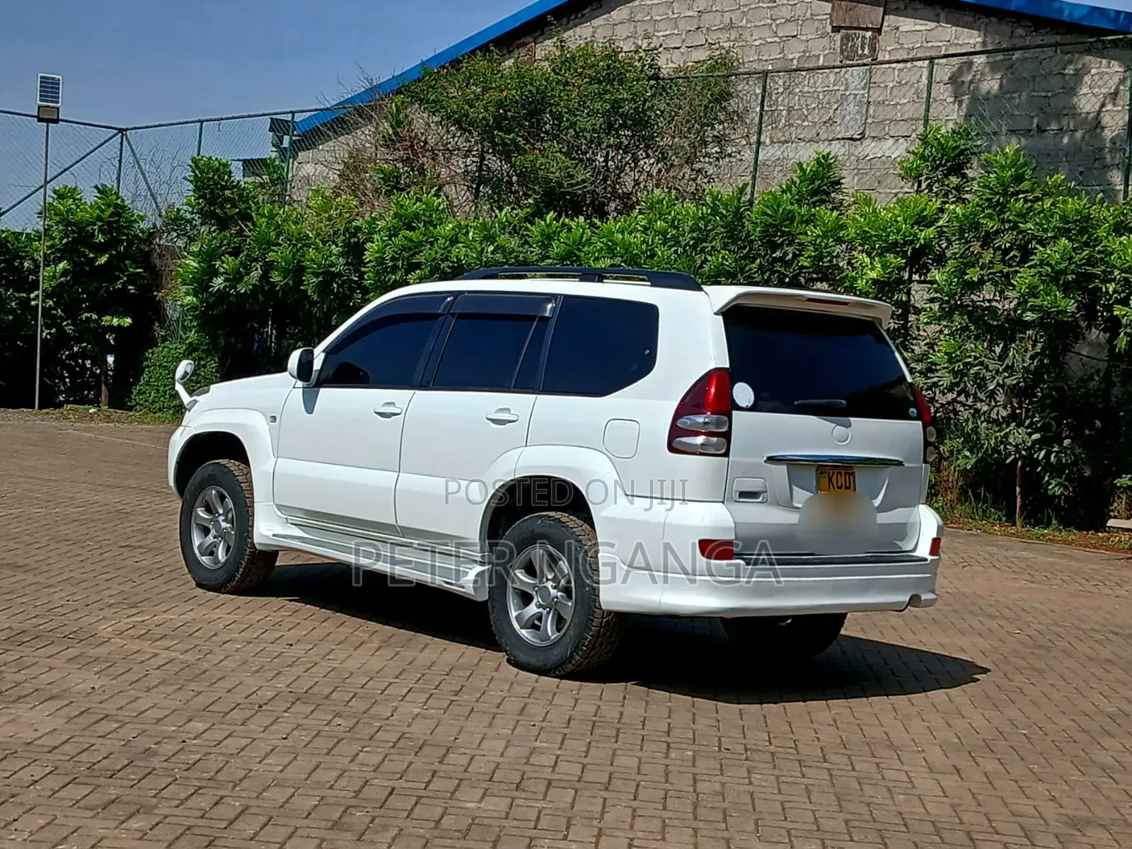 Toyota Land Cruiser Prado 2008 White