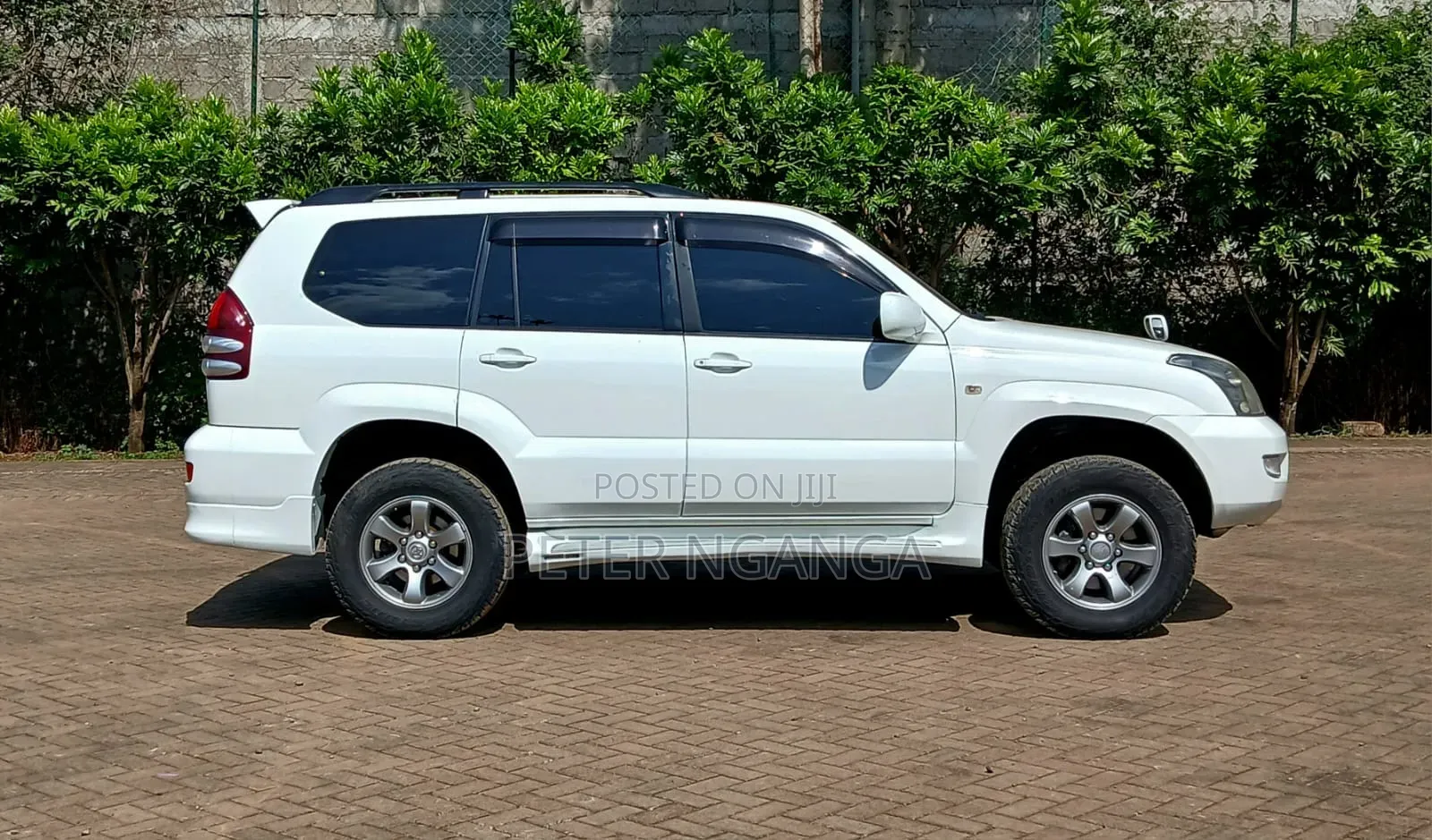 Toyota Land Cruiser Prado 2008 White