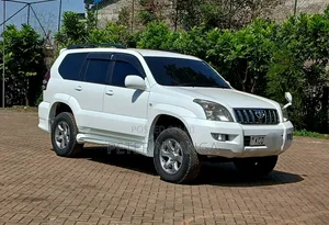 Toyota Land Cruiser Prado 2008 White