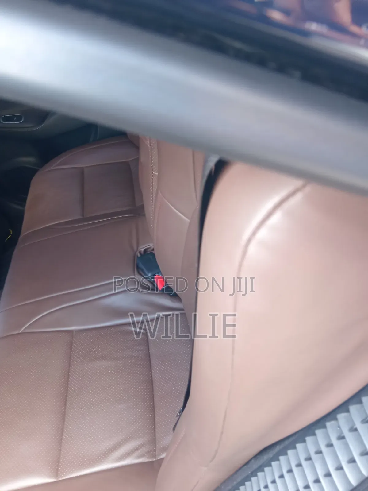 Toyota Crown 2016 Black