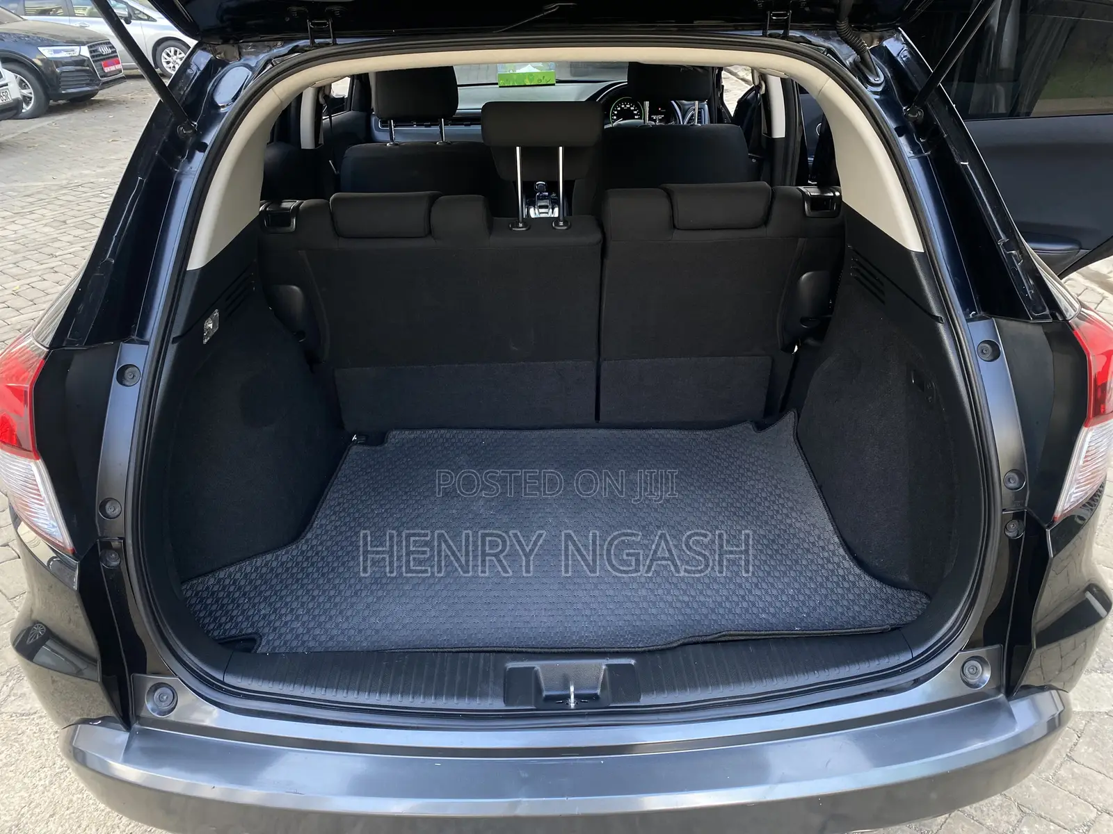 Honda Vezel 2016 Black