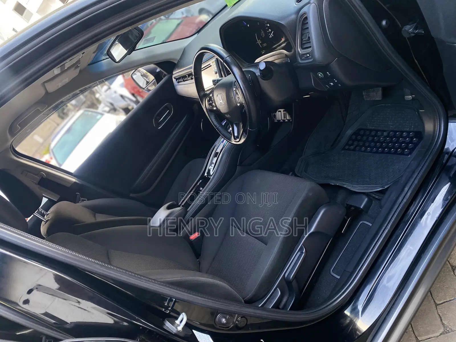 Honda Vezel 2016 Black