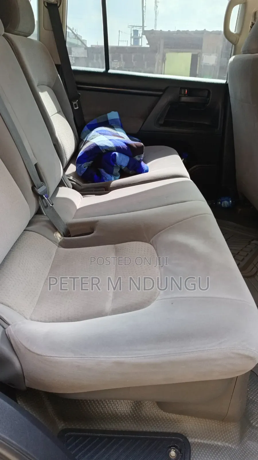 Toyota Land Cruiser 2011 White