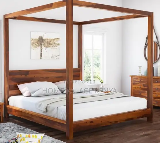 Wooden Bed: Four Corner Poster King Bed