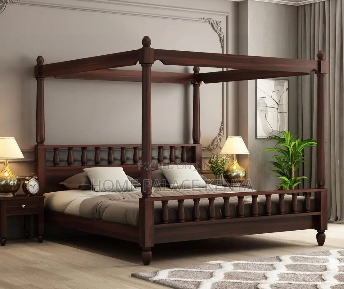 Wooden Bed: Four Corner Poster King Bed
