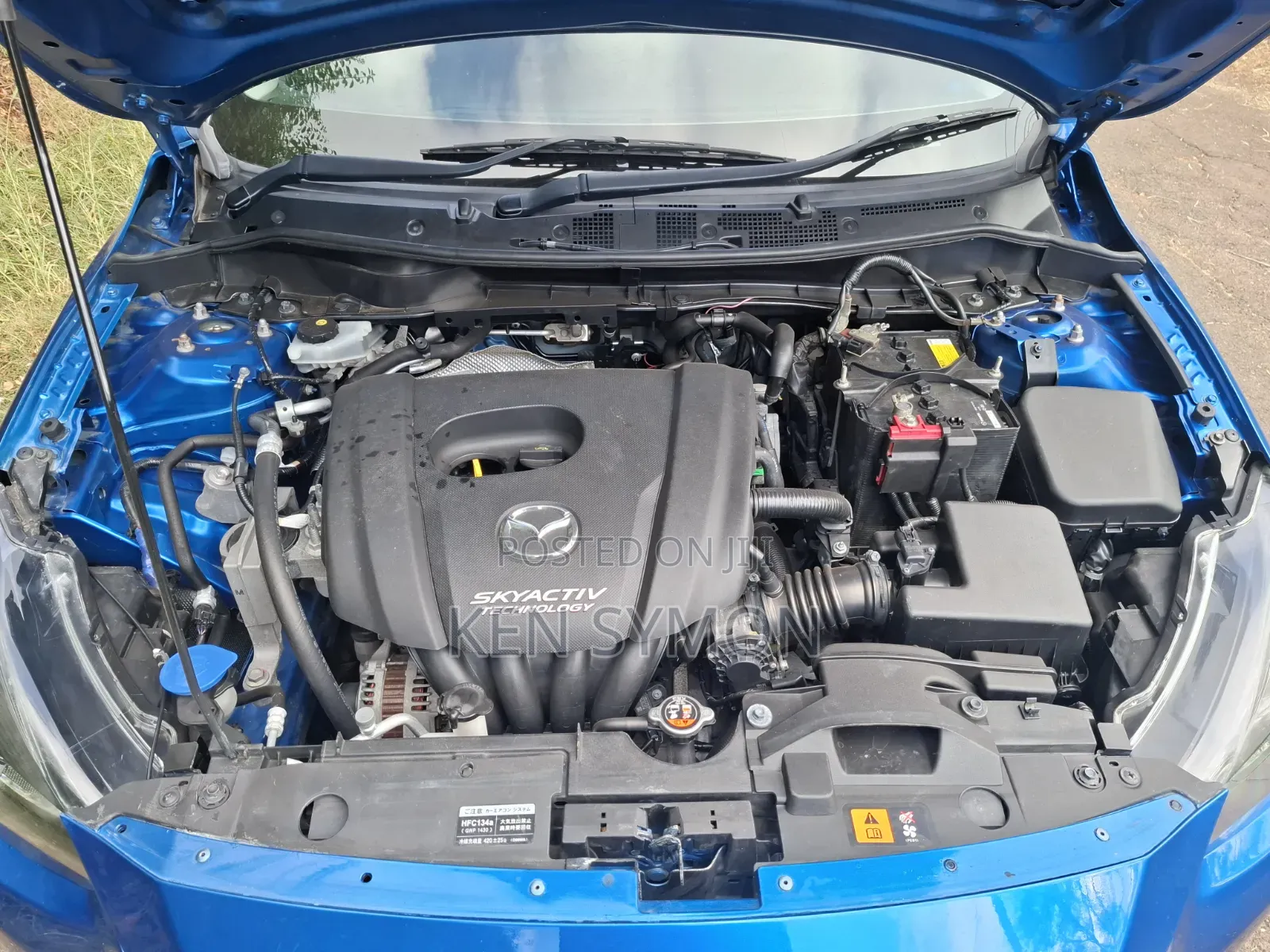 Mazda Demio 2017 Blue