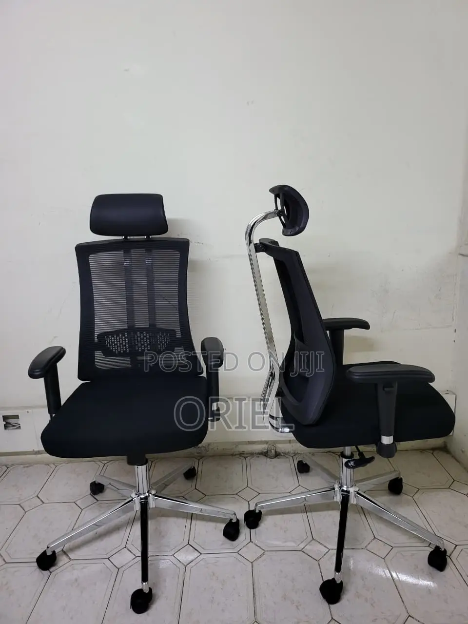 Office Chair : Mesh Swivel Orthopedic Office Chair