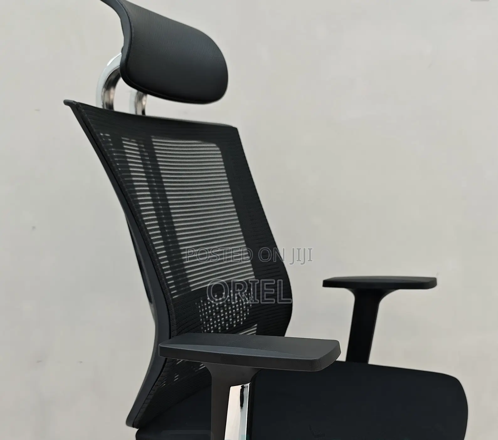 Office Chair : Mesh Swivel Orthopedic Office Chair