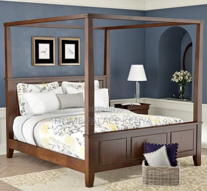 Wooden Bed: Four Corner Poster King Bed