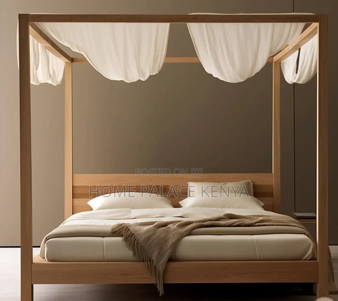 Wooden Bed: Four Corner Poster King Bed