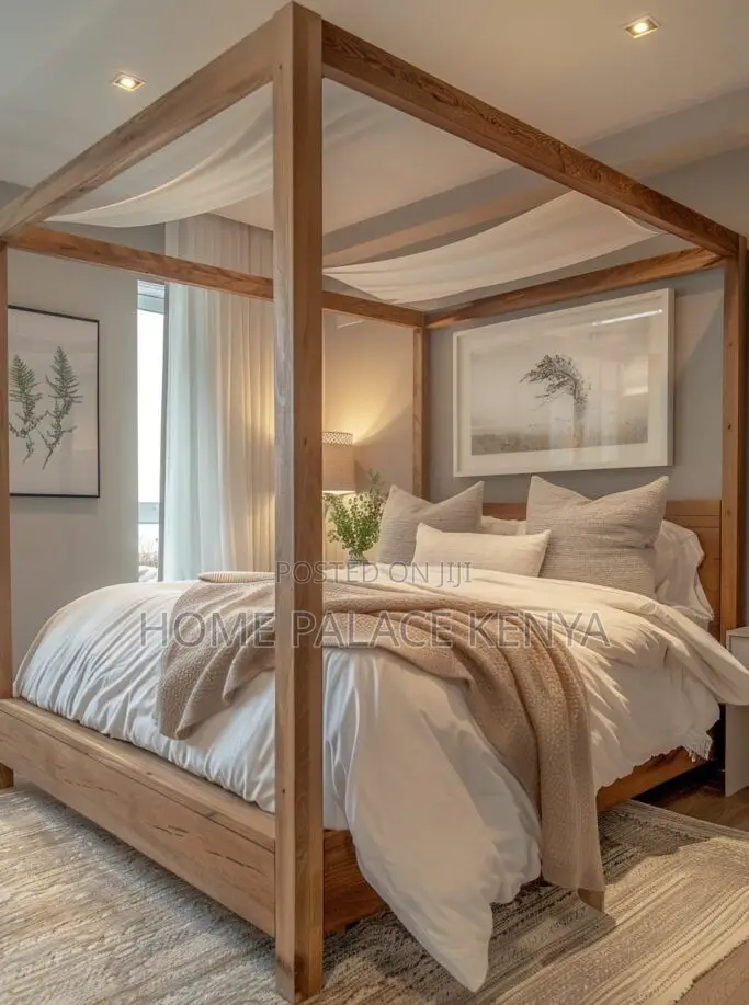 Wooden Bed: Four Corner Poster King Bed