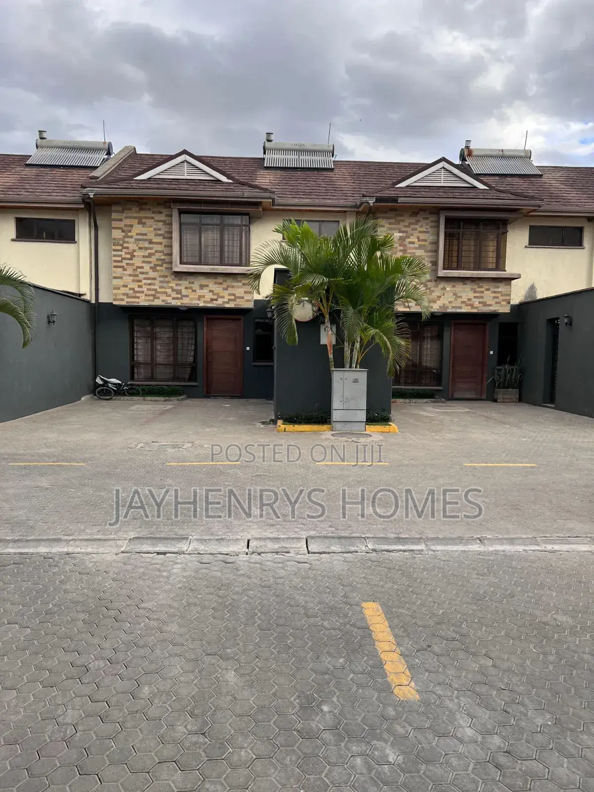 4bdrm House in Katani for sale