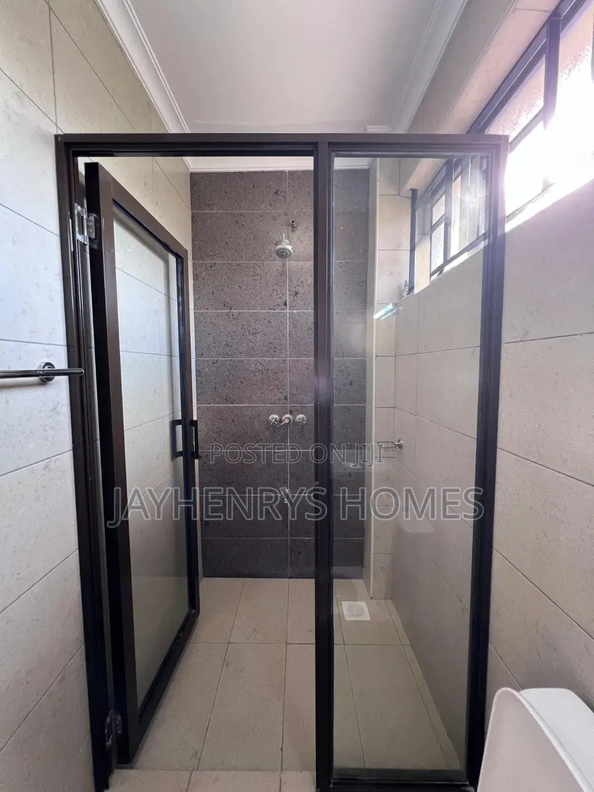 4bdrm House in Katani for sale