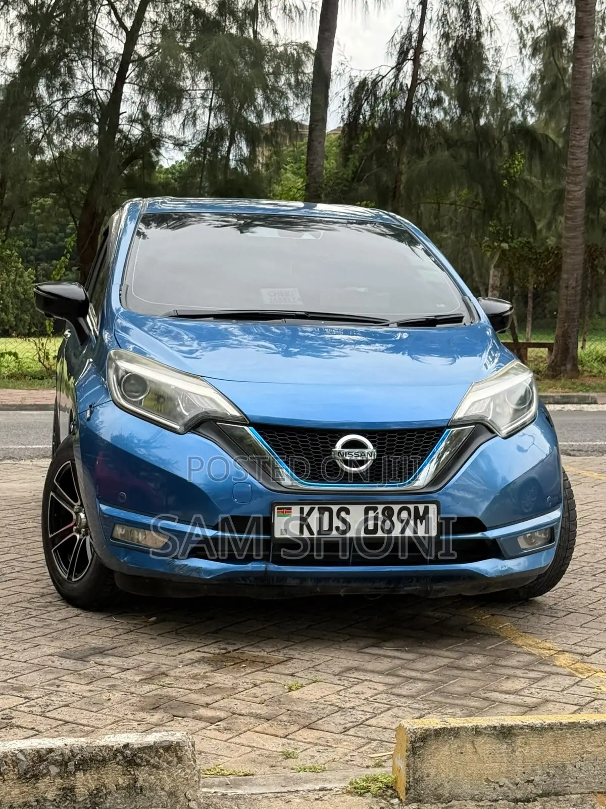 Nissan Note 1.2 Hybrid 2017 Blue