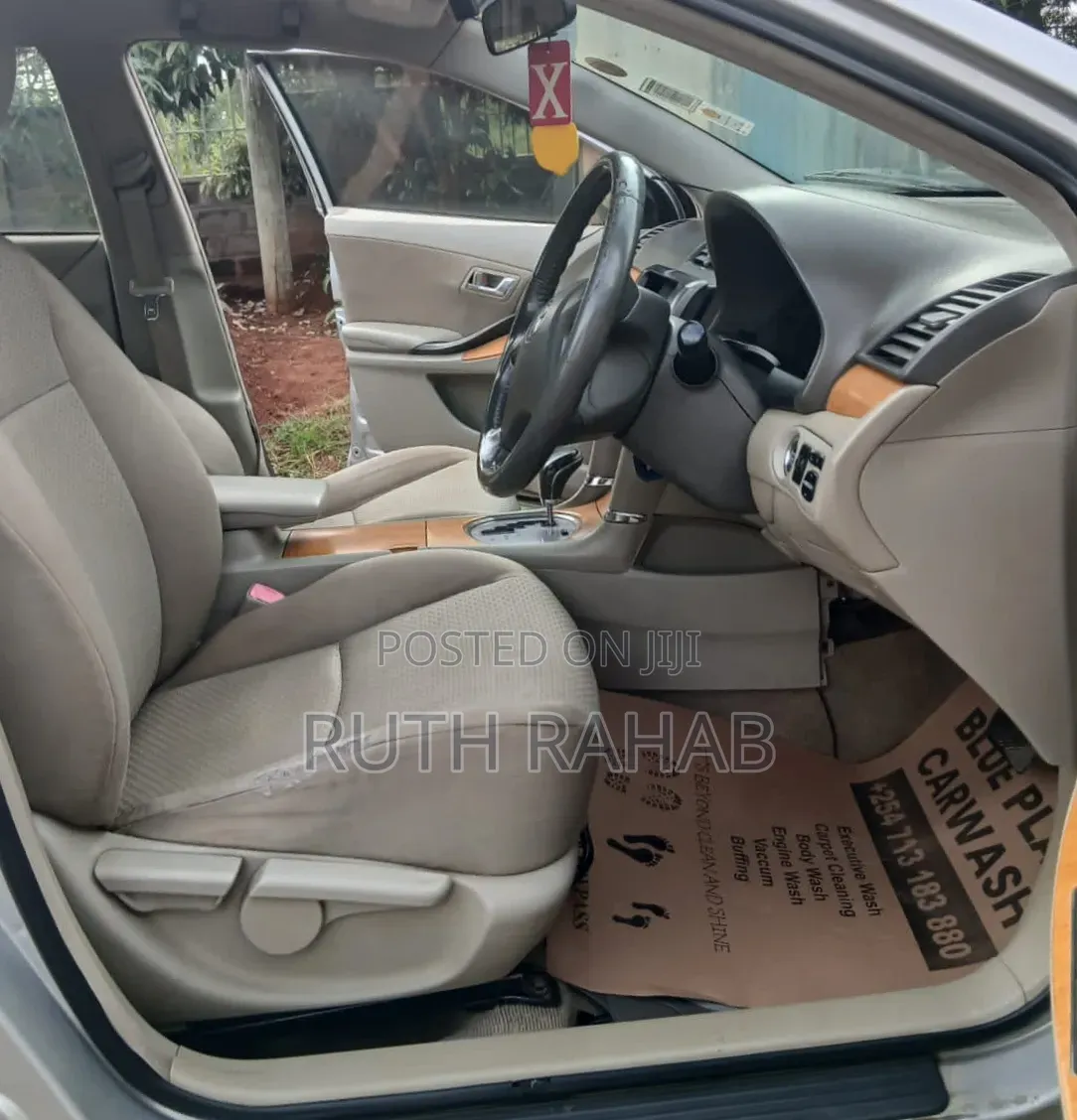 Toyota Premio 2009 Silver