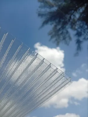 8mm Clear Multiwall Polycarbonate Sheet/Ideal for Canopies Skylights