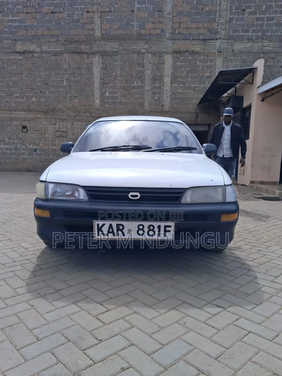 Toyota Corolla 1999 White