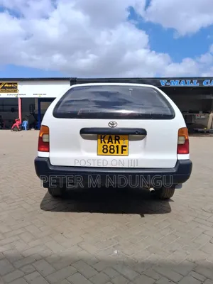 Toyota Corolla 1999 White