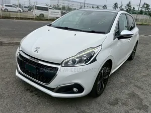 Peugeot 2008 2019 White