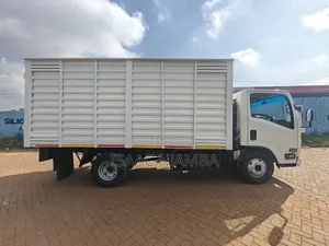 Isuzu NMR Original Cabin